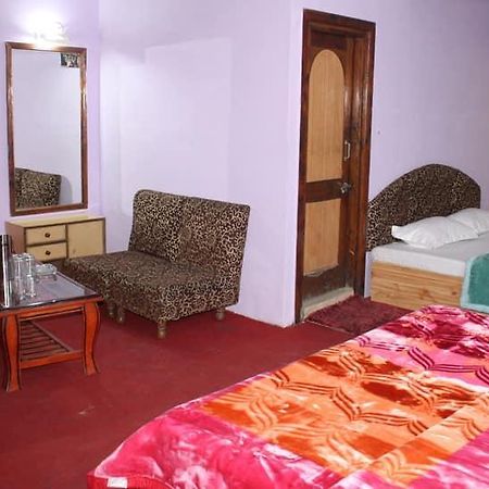 Hotel Highway Inn Manāli Exterior foto